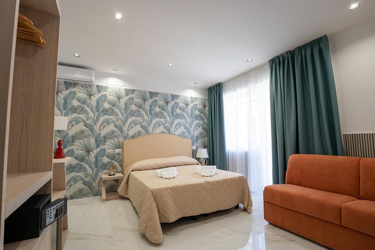 P.C. Boutique Medina H. Napoli Centro, By Clapa Group Hotel ภายนอก รูปภาพ