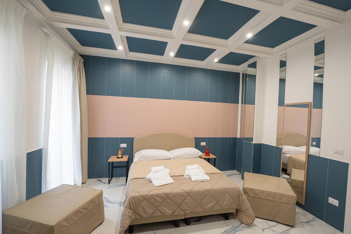 P.C. Boutique Medina H. Napoli Centro, By Clapa Group Hotel ภายนอก รูปภาพ