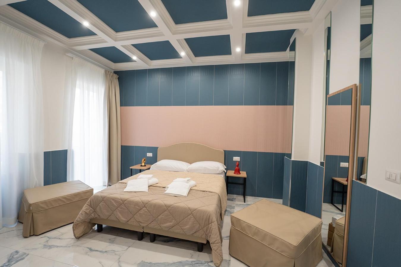 P.C. Boutique Medina H. Napoli Centro, By Clapa Group Hotel ภายนอก รูปภาพ